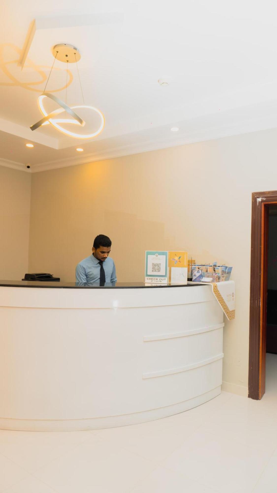 Pan Emirates Hotel Apartments Şarja Dış mekan fotoğraf